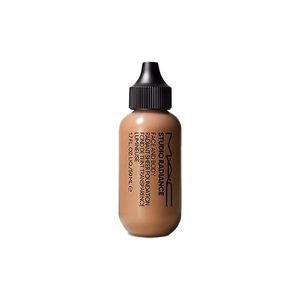 Base Líquida Studio Radiance Face And Body Radiant Sheer Foundation