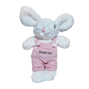 Peluche Suavecito de la Coneja Blush-Bar Segunda Edición con Overoles Rosados