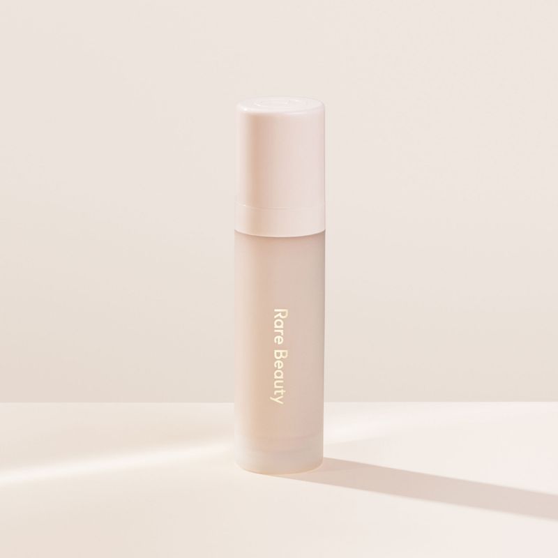 Primer-de-Maquillaje-Always-An-Optimist-Illuminating-Primer_3
