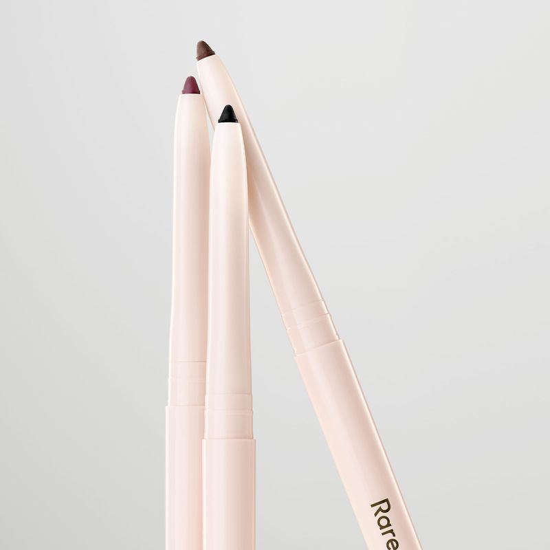 Delineador-de-Ojos-Perfect-Strokes-Longwear-Gel-Eyeliner---True-Black_5